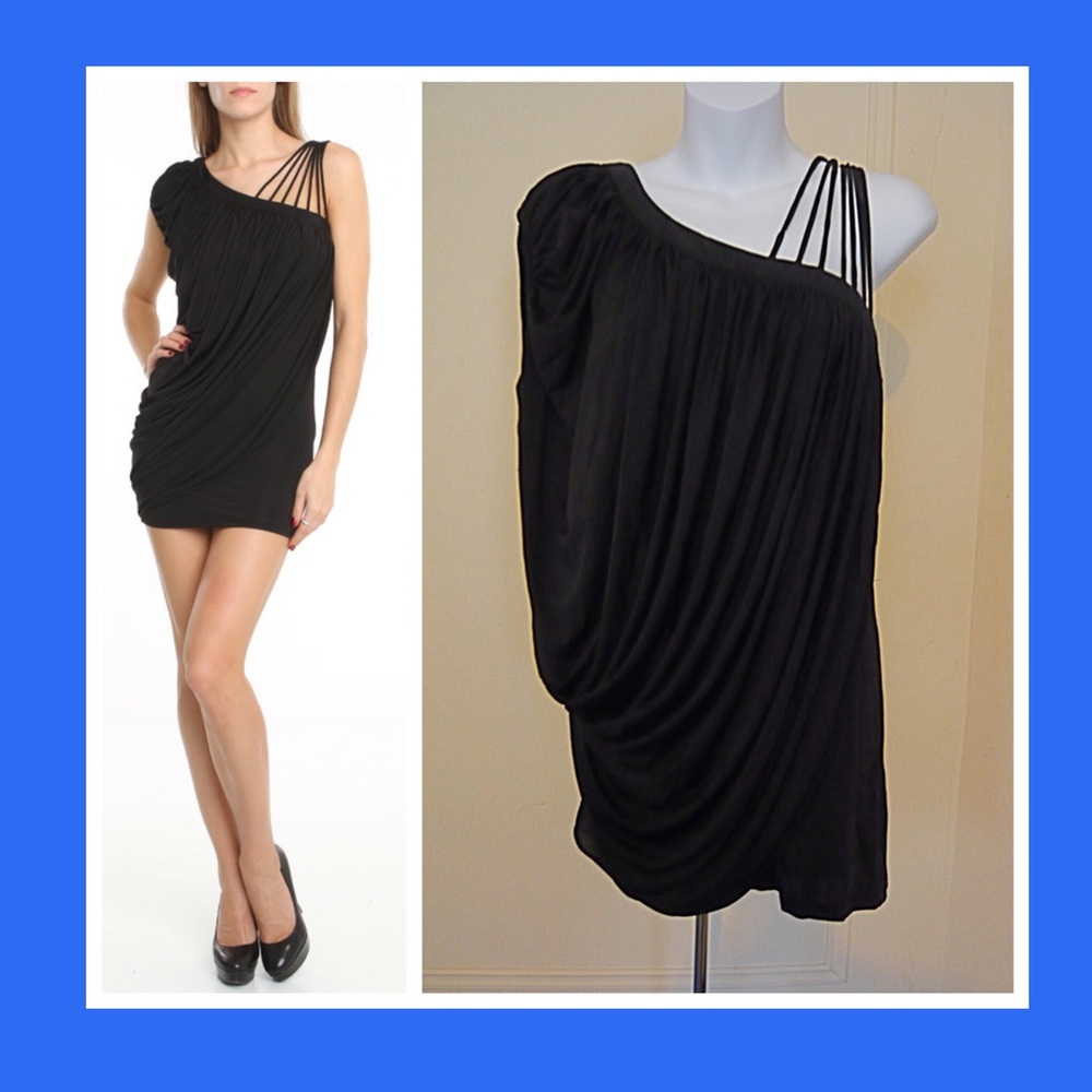 GRACIA "Kelly" One-sleeve dress in black, Sz Large